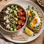 Recette healthy : lunchbox gourmande sur table en bois